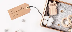 Papier Anhänger mit Namen des kleinen Kindes