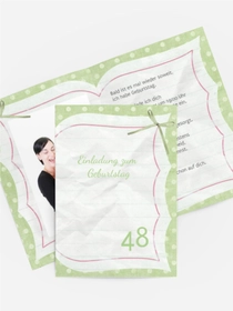 Einladungskarte zum Geburtstag Gedichtebuch Foto