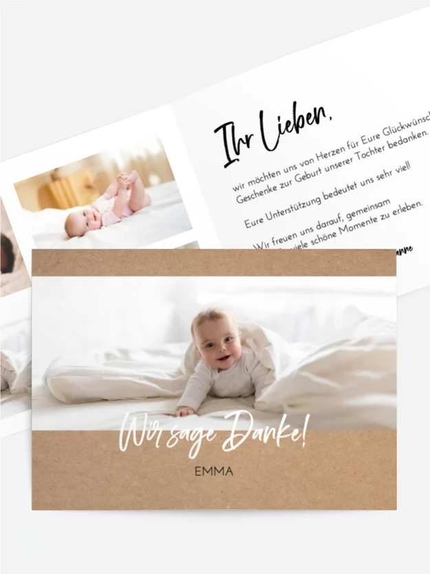 Baby Dankeskarte in Mamas Händen