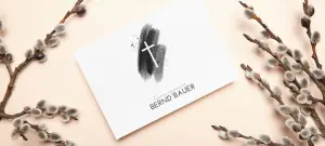 Trauer Beileidskarte quer, in weiß mit schwarzer Schrift, Motiv Kreuz