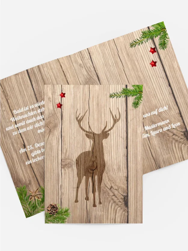 Weihnachts Einladungskarte privat Holztisch