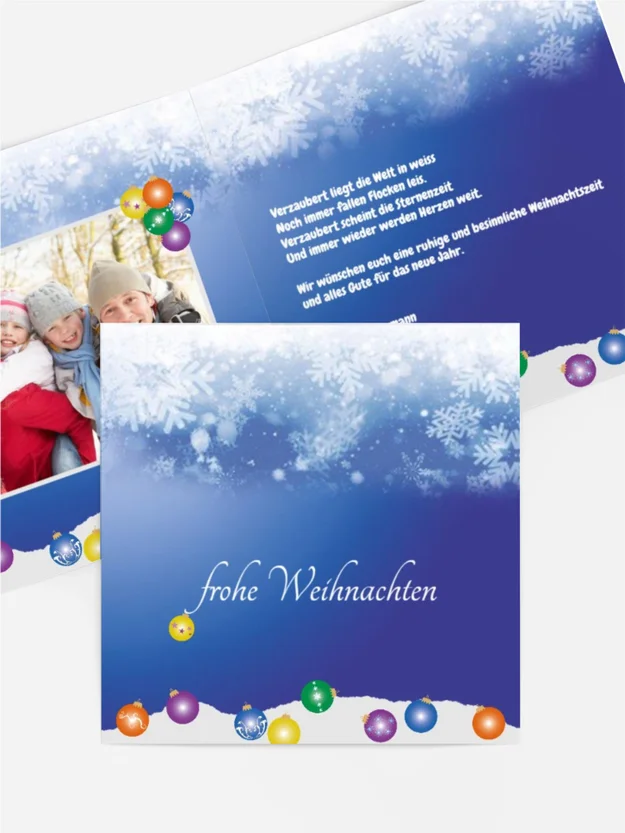 Weihnachtsgrußkarte Privat Kugeln im Schnee