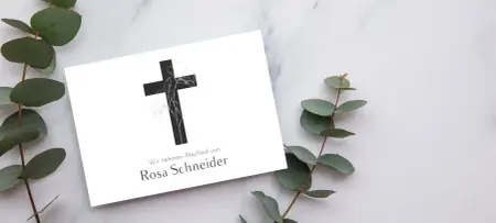 Danksagung, weiße Karte, schwarze Schrift, Hintergrund Marmorstein