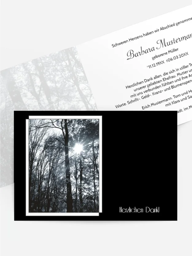 Trauerdanksagung Wald quer