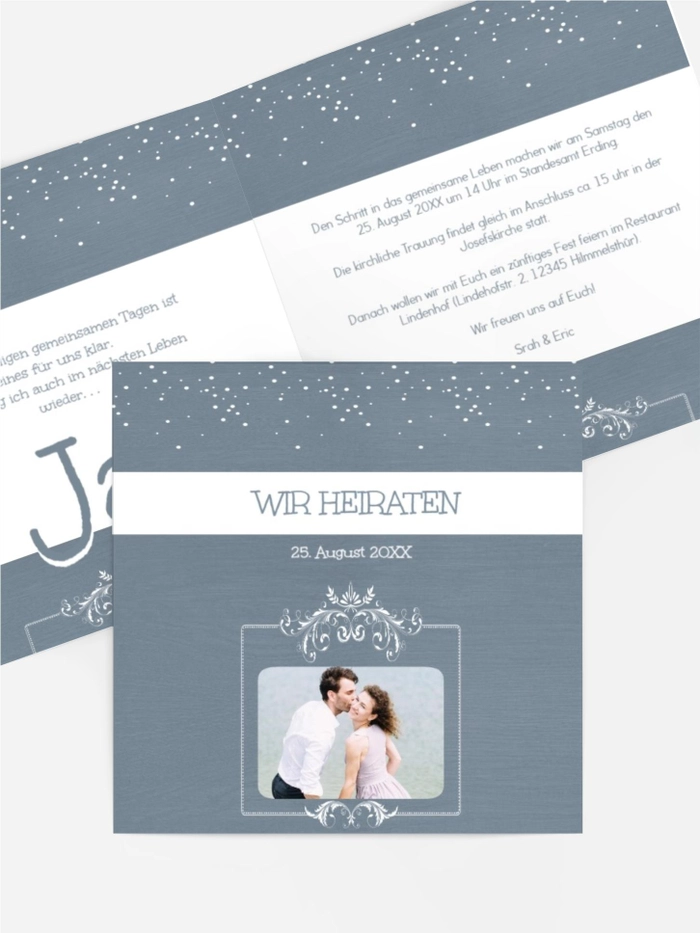 Hochzeitseinladung in zartem blau