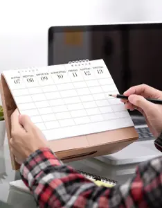 Das Kalendarium zeigt einen Wochenplaner, der als Terminkalender genutzt wird