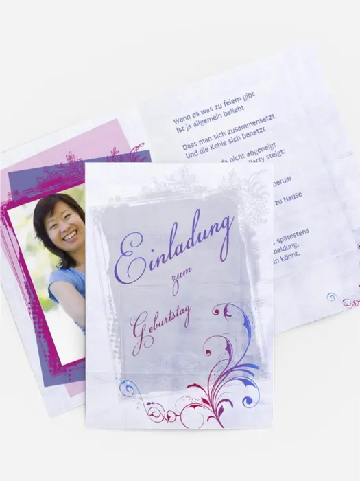 Einladungskarte zum Geburtstag floral Foto