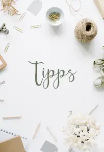 Tipps zu den Themen Hochzeit, Ballonkarten, Ballonflugkarten, Luftballonkarten, Hochzeitsspiel, Wunschkarten, und Postkarten werden geteilt. Bild ist im Boho Stil in warmen, weißen, leichten Farben gehalten.
